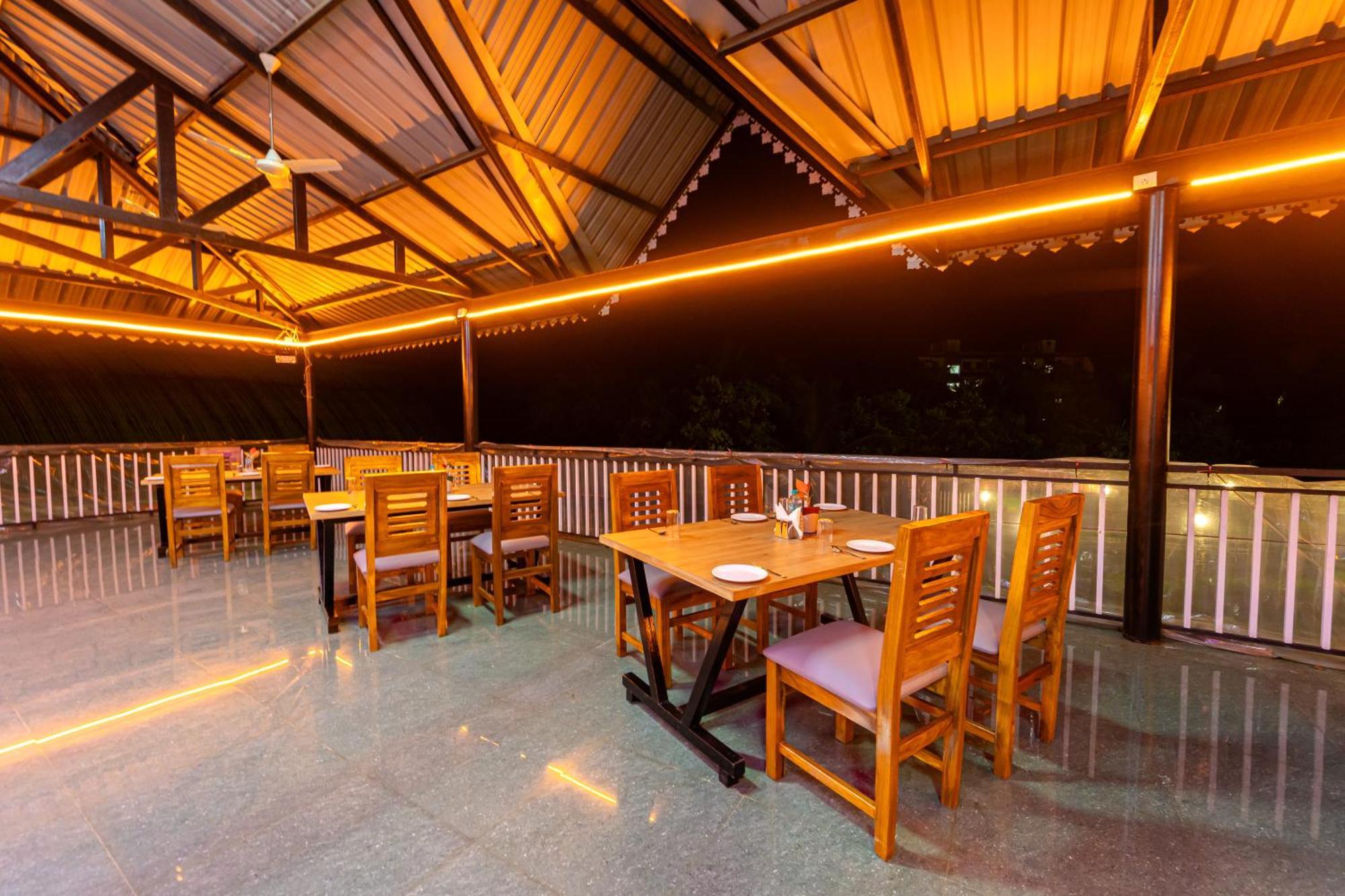 Treebo Green Village Resort - Goa Maneri  Экстерьер фото
