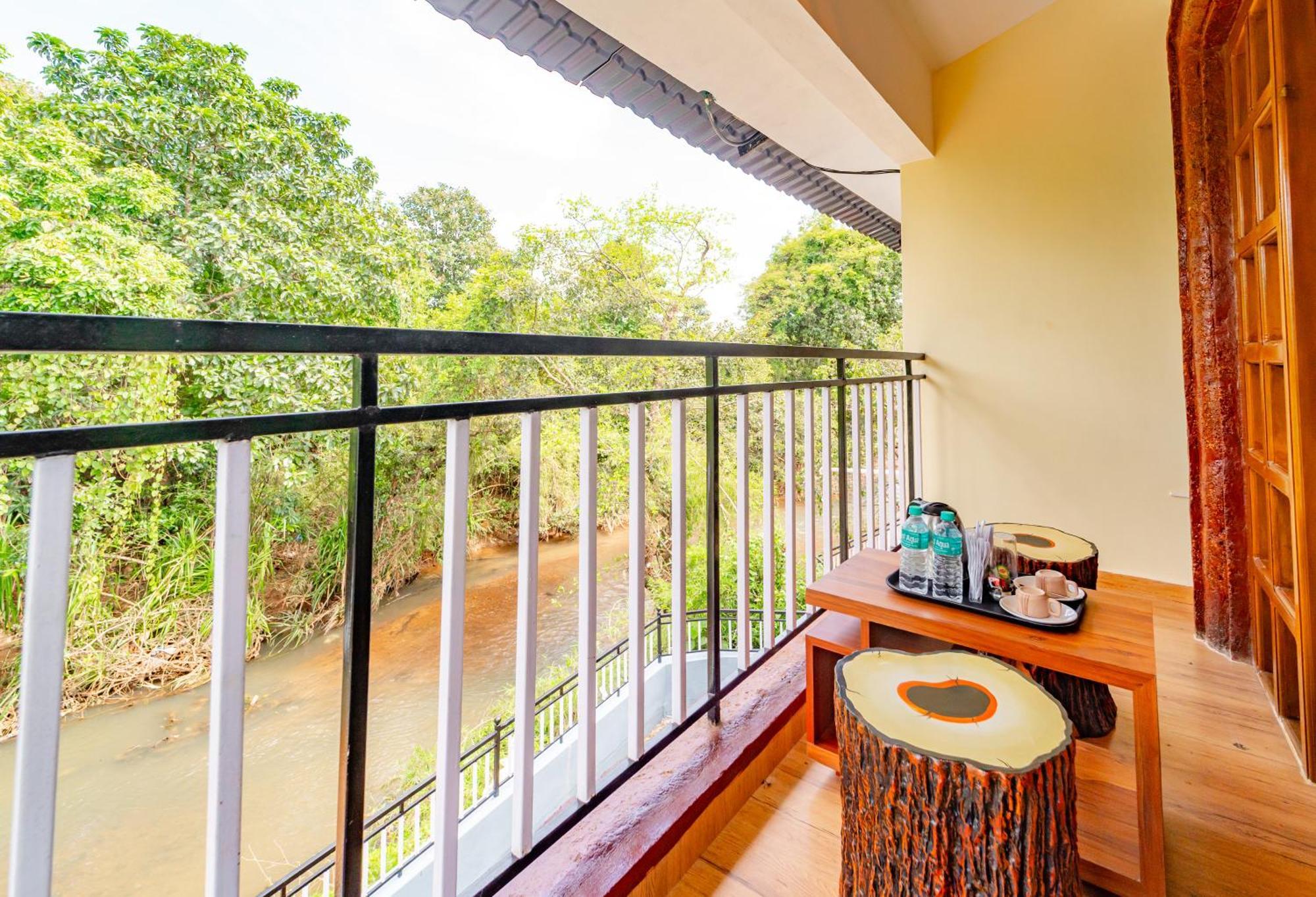Treebo Green Village Resort - Goa Maneri  Экстерьер фото