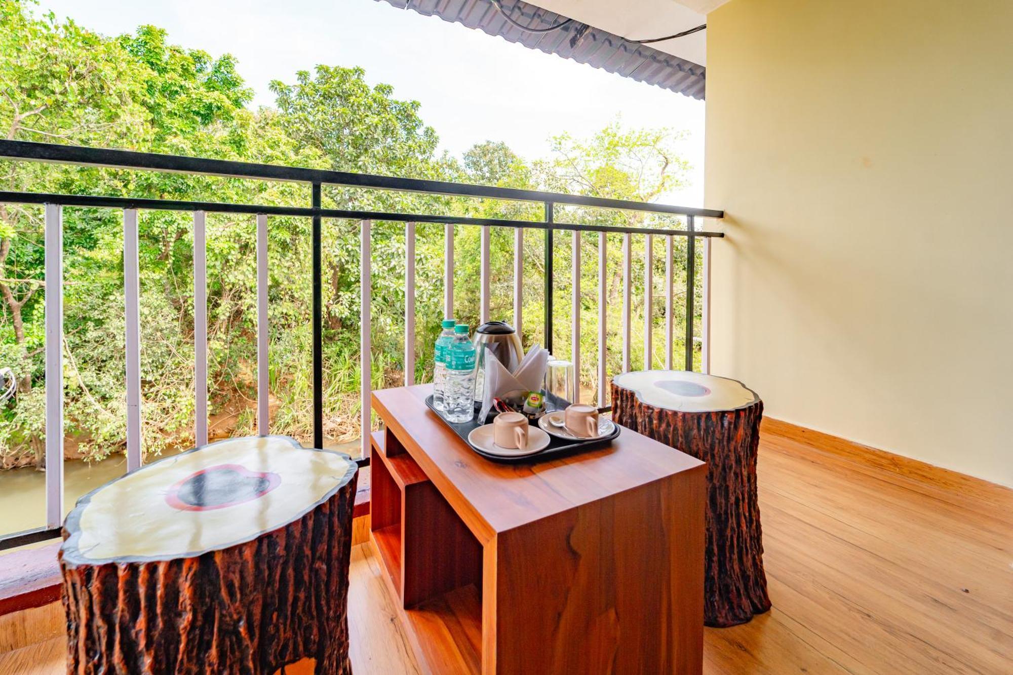 Treebo Green Village Resort - Goa Maneri  Экстерьер фото